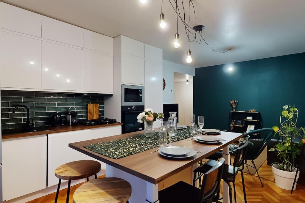 8 Personnes - 4 Rooms - 2 Salle De Bain - Metro 7 & 14 - Porte Italie - Private Car Park- Wifi 르끄레므랄비세트르 외부 사진